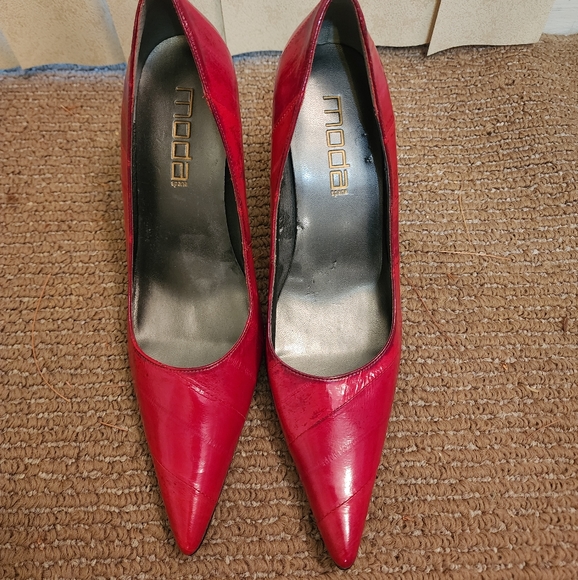 Heels/Pumps